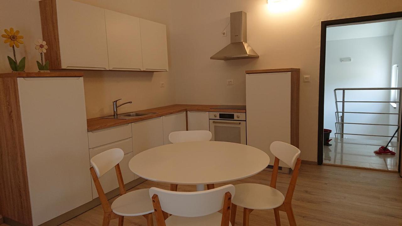 Ferienwohnung Irena Cres Exterior foto